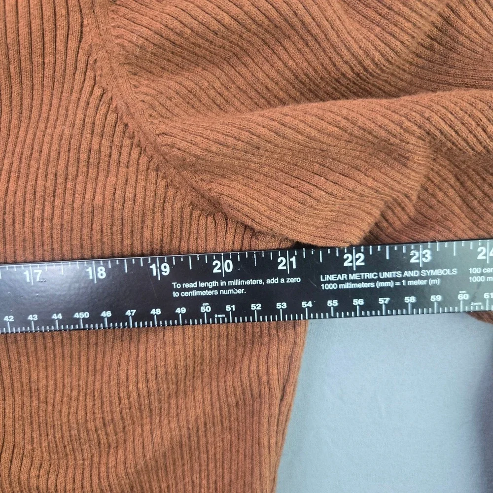 Old Navy Cardigan Sweater XL Brown Ribbed V-Neck Button Up Livaeco Knit Womens